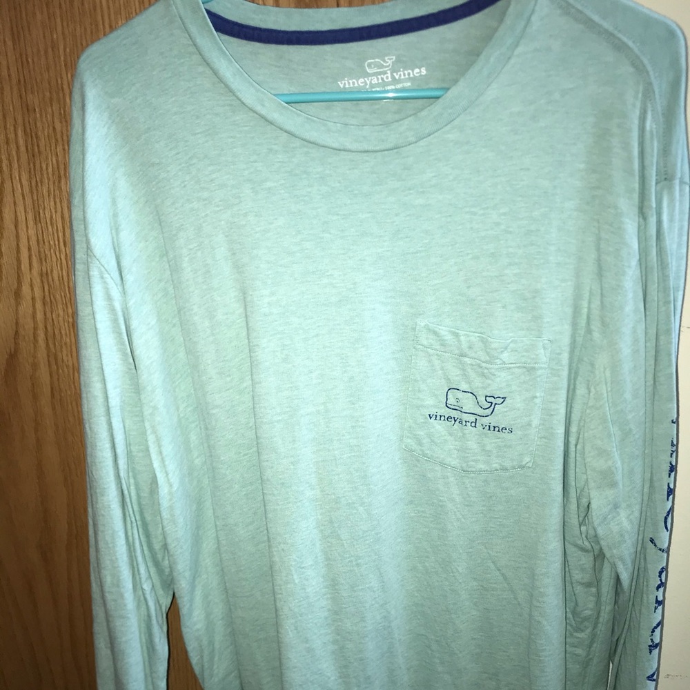 VV T-shirt